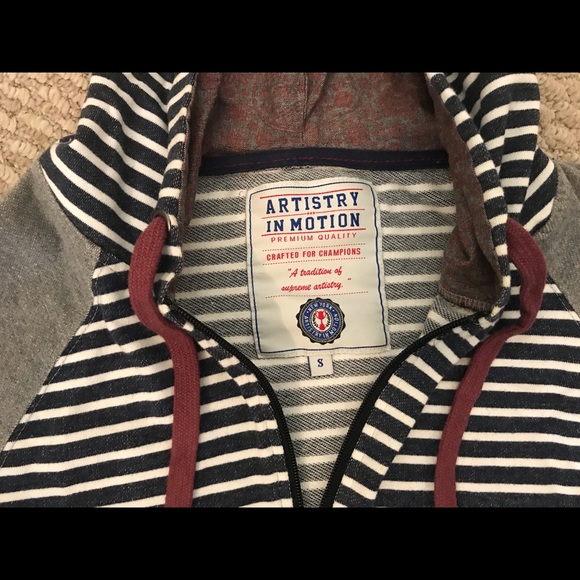 Artistry in Motion - Zipper Hoodie - Picture 4 of 4